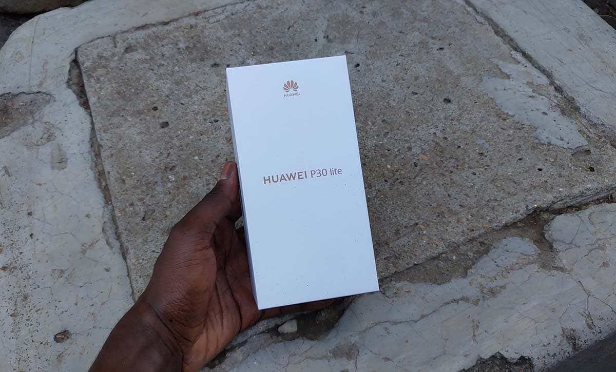 The Huawei P30 Lite Unboxing and First Impressions