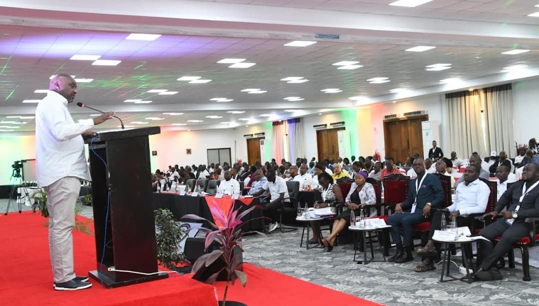 Procurement officers directed to work professionally