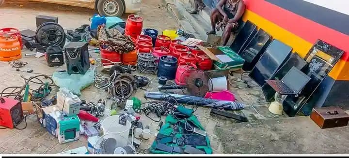 Police arrest suspect found with stolen household goods