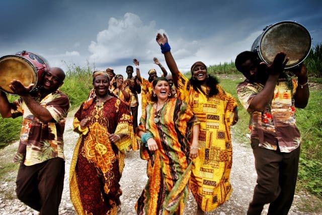 Travel: 18 Tips For Taking Great Holiday Photos