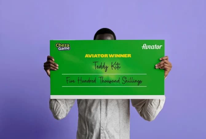 Aviator Winner Hides Face as He Receives Ksh500,000 Cheque From Chezagame
