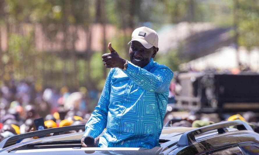 Ruto Announces Thousands of Youth Jobs Through Roads, Housing, and Digital Programs