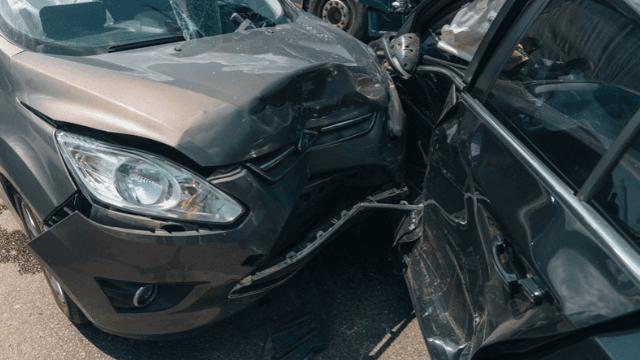 What to Know Before Accepting a Settlement After a Car Wreck