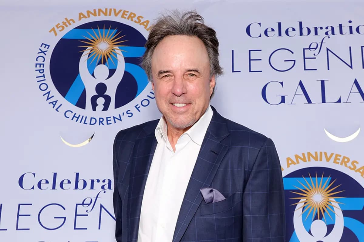 Kevin Nealon Net Worth