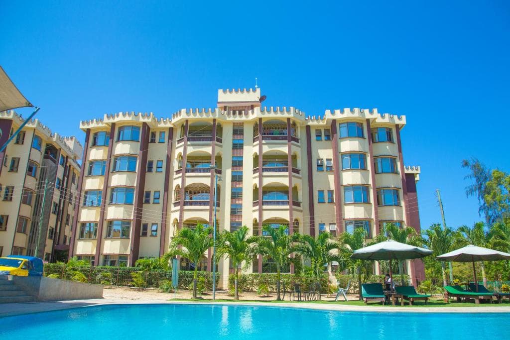 Sunset Paradise Holiday Homes opens new Ksh 100M conference facility in Mombasa