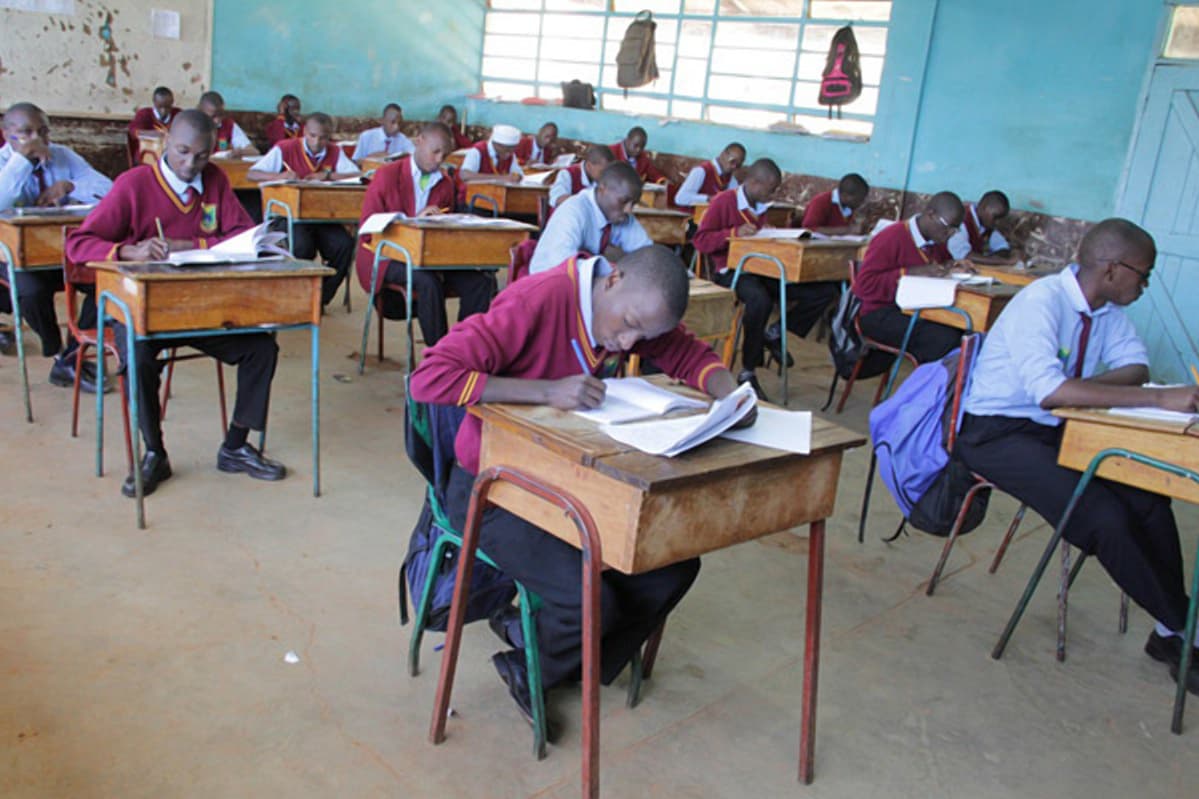 Kenya should scrap CBE education system and go back to 8-4-4 system