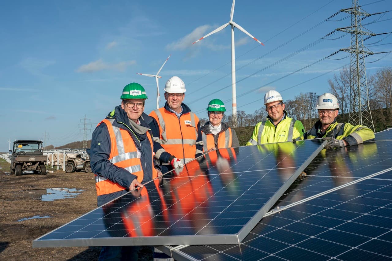 First RWE Battery Energy Storage System Construction in Netherlands