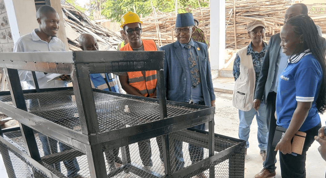 Commissioner demands timely completion of Projects