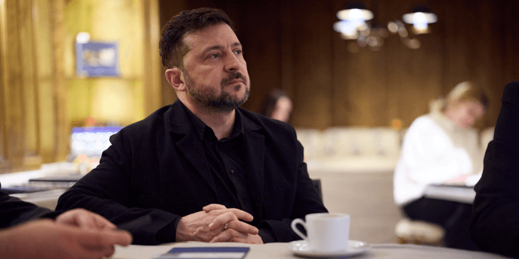 Zelenskyy Backs Ceasefires, Acknowledges US Role in De‑escalation Talks