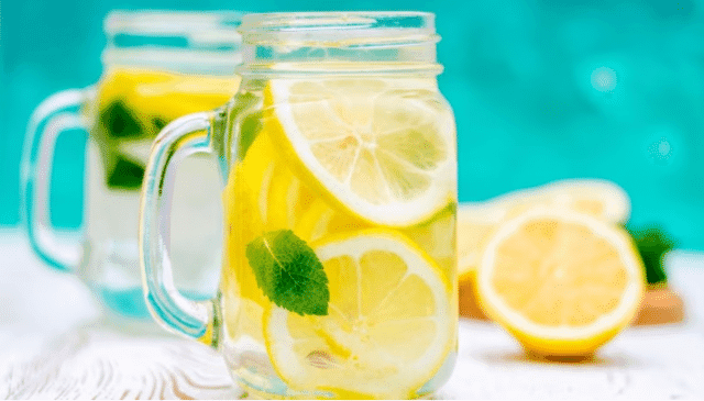 7 Side Effects Of Consuming Too Much Lemon Water