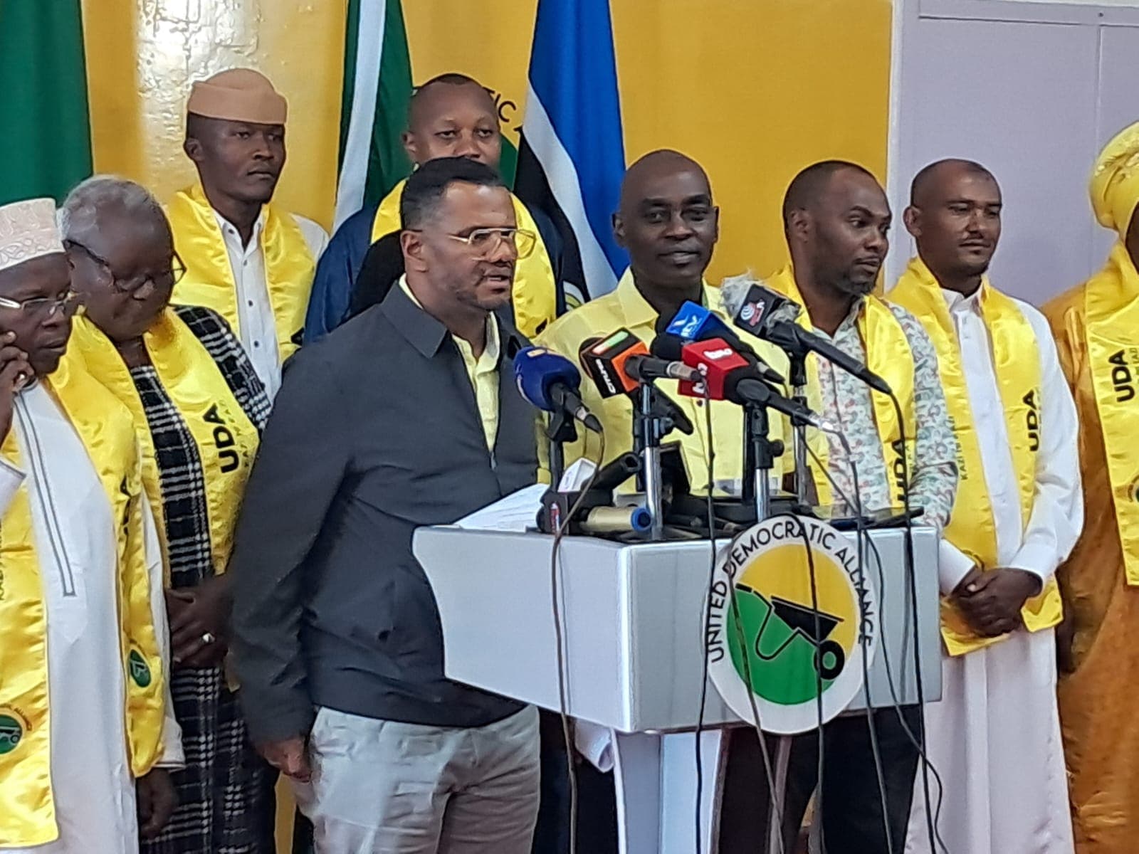 Stop undermining President Ruto, UDA tells Uhuru