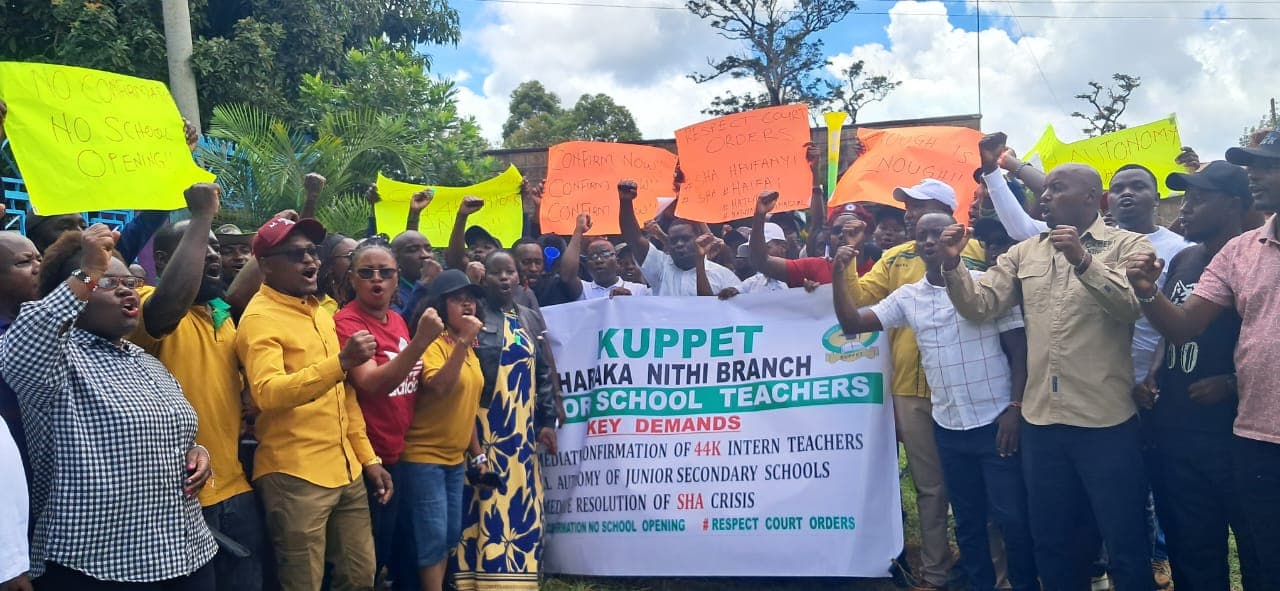 JSS teachers protest pay gaps, demand reform in education system