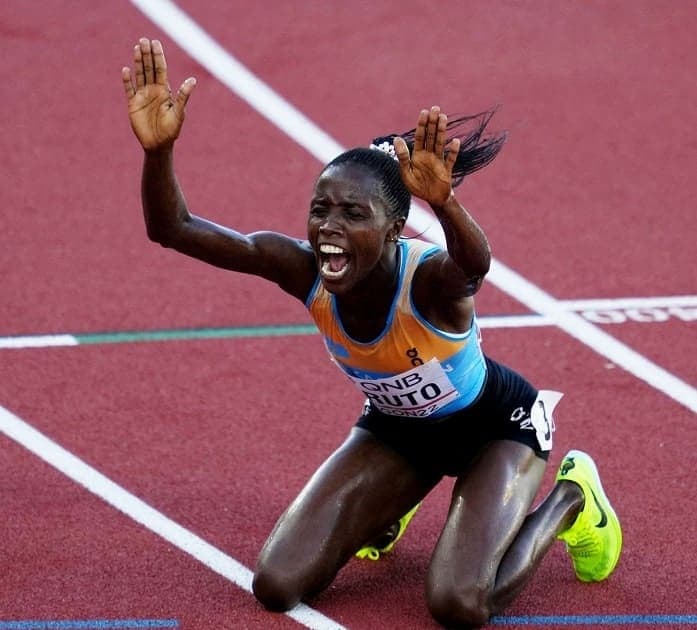 Ban Lifted for Kenyan-born athlete who renounced citizenship