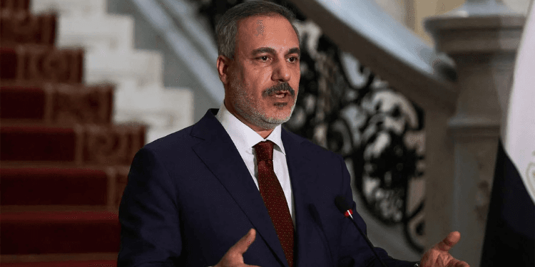 Turkey Hints at Possible Role in Clearing Mines in Strait of Hormuz