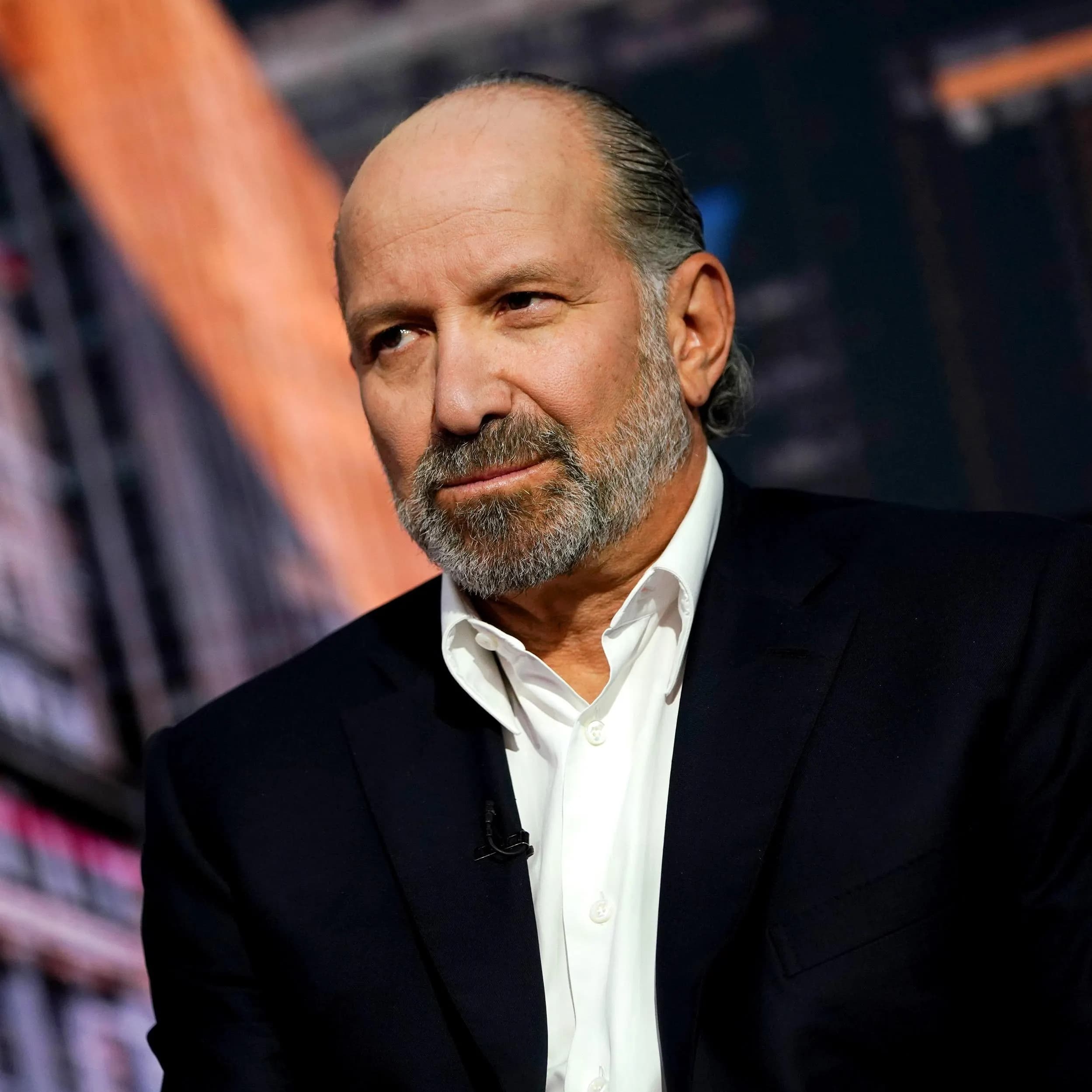 What is Howard Lutnick net worth?