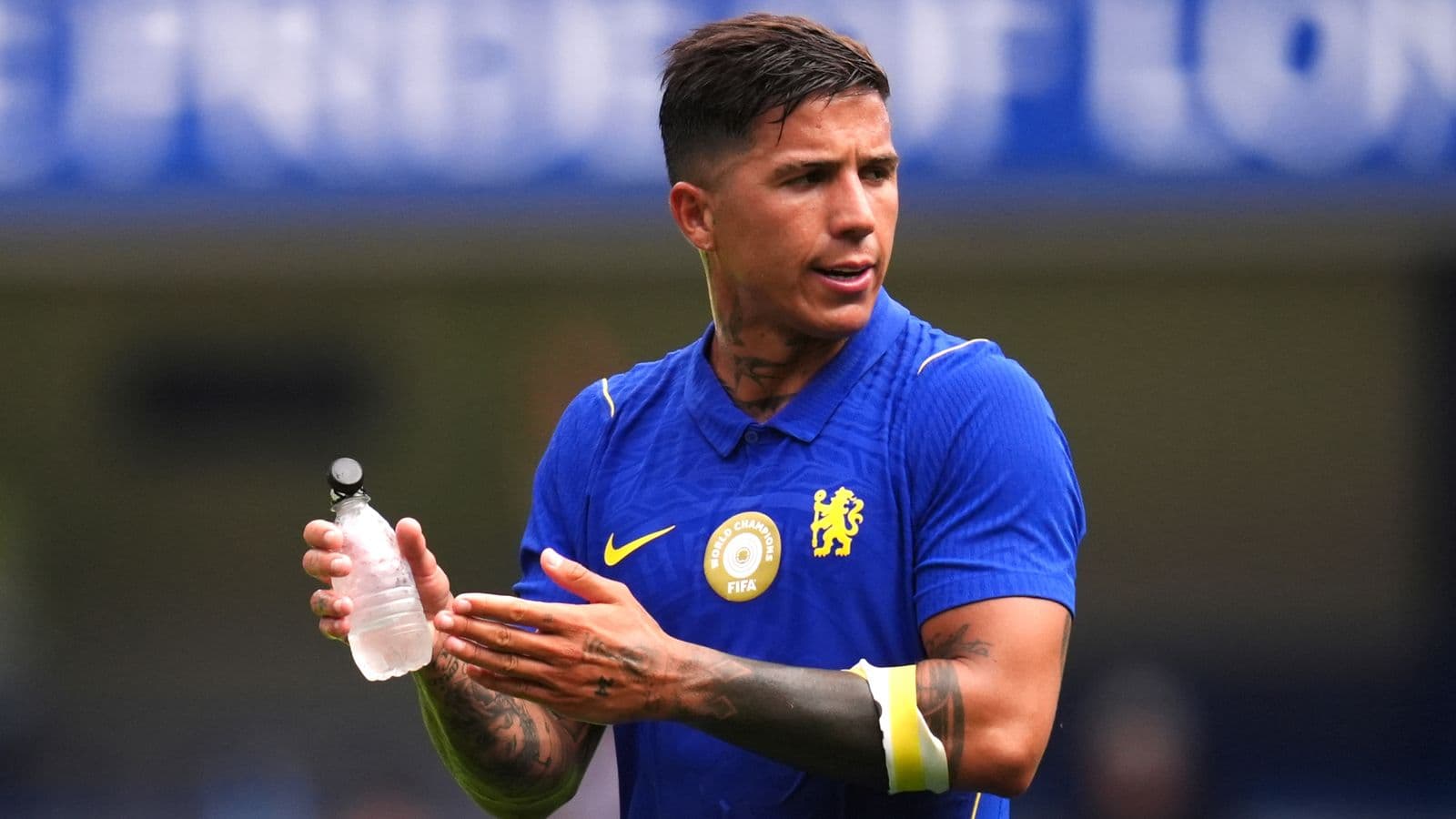 Man City agree £125m fee for Chelsea’s Fernandez