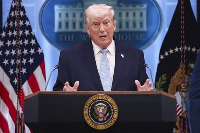 Trump administration unveils $1.7bn fund to compensate his allies as he drops tax lawsuit