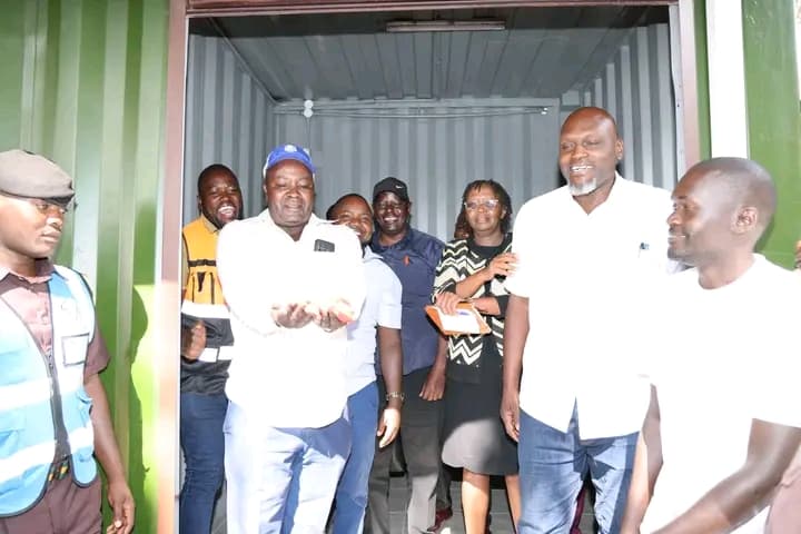 Trans Nzoia hands over modern stalls to Kamukunji traders