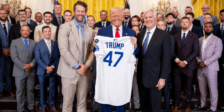 No Bags, 2 Hours Early Arrival: Secret Service Locks Down MSG for Trump’s Knicks NBA Finals Game