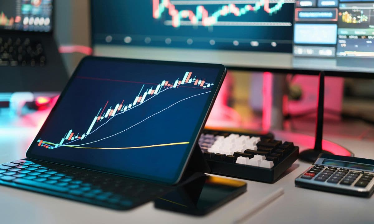 What Makes a Trading App Useful for Everyday Investors