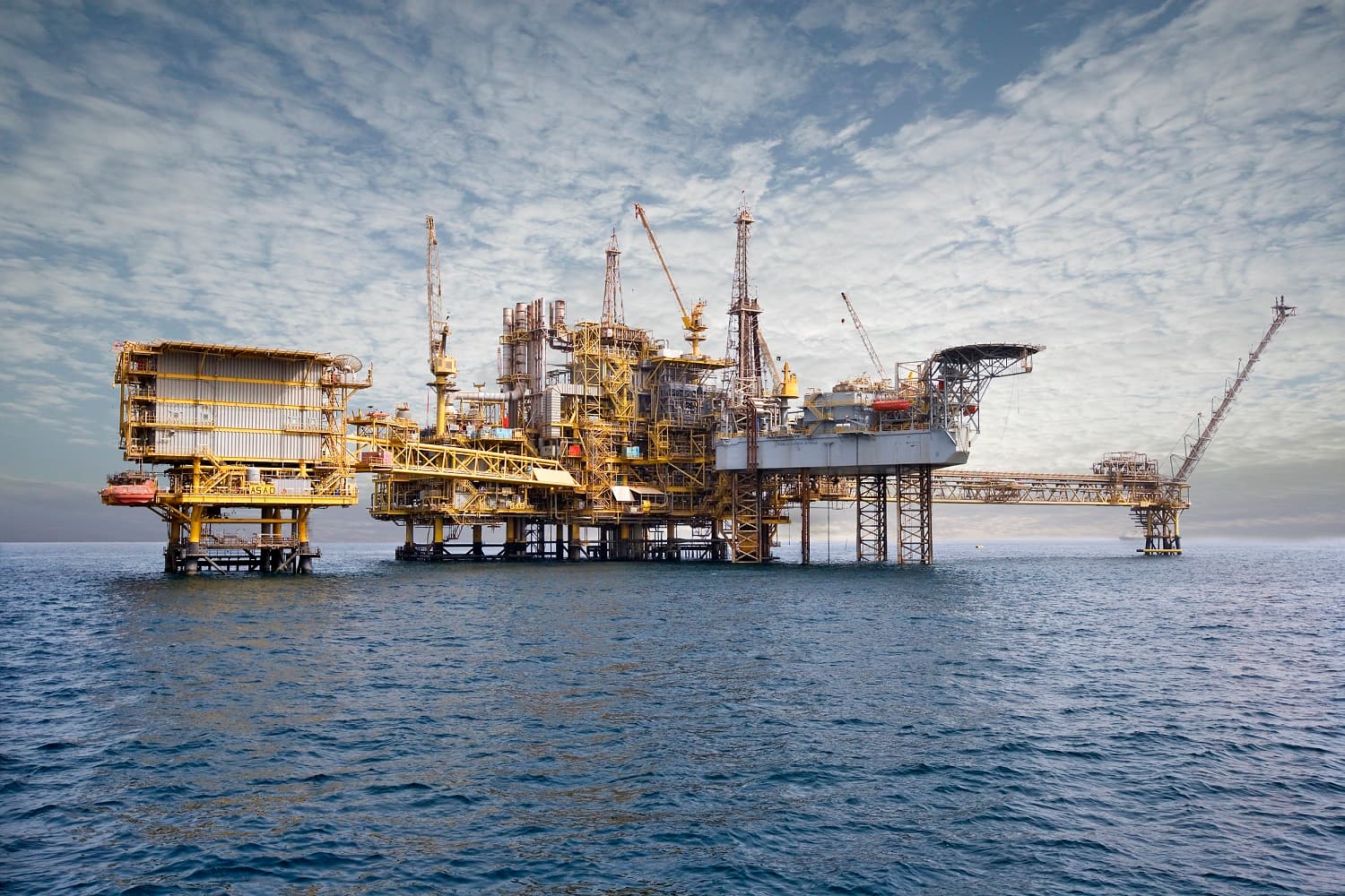 NMDC Energy, McDermott and Saipem Selected for ADNOC’s $10 Billion Upper Zakum Capacity Push