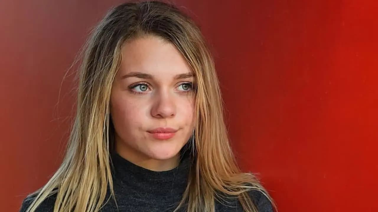 Gabbie Carter Net Worth