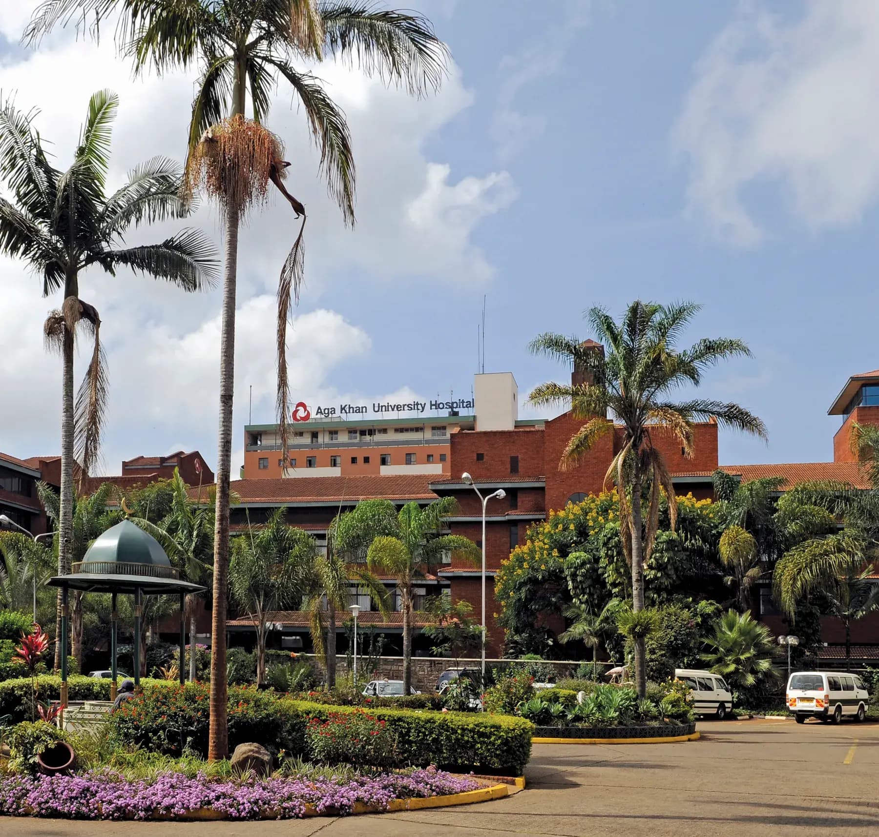 Woman dies after jumping from seventh floor at Aga Khan Hospital in Nairobi