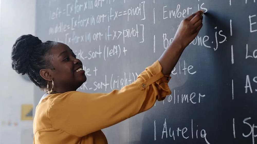 Nigeria and UNESCO launch digital teacher training programme to strengthen education and mobile learning