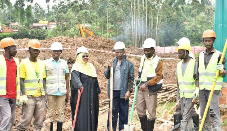 Nyamira County Commissioner urges safety at construction sites