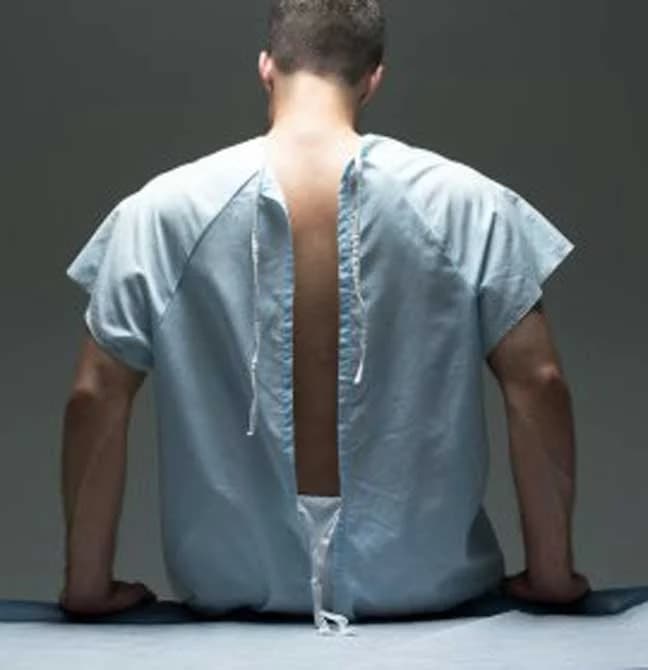 Hospital Gowns Can Be Stylish, Too — Let’s Rethink the Design