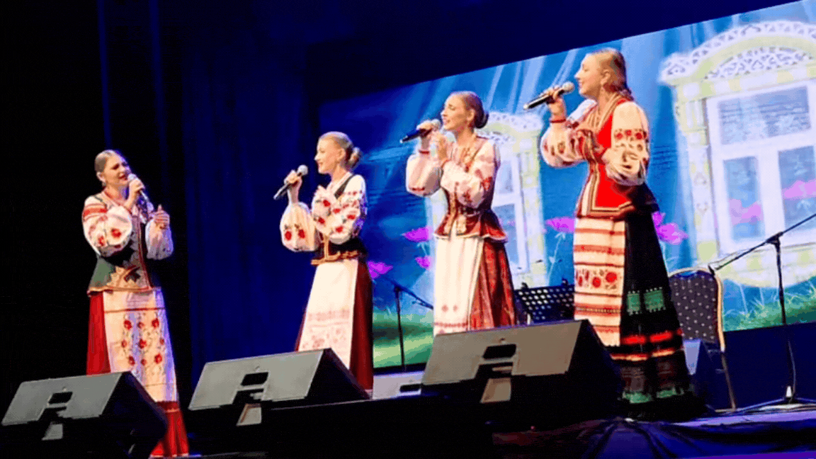 Artists of folk ensemble ‘Russia’ give poignant performance at Russian culture day event