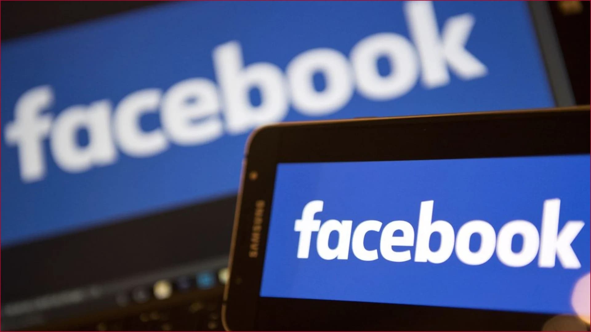 Facebook goes down for users