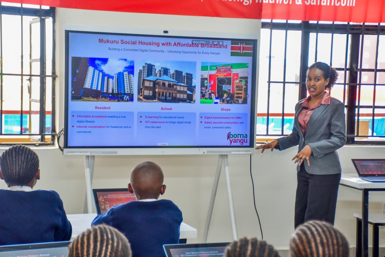 Mukuru digital classroom launched at Connected Africa Summit