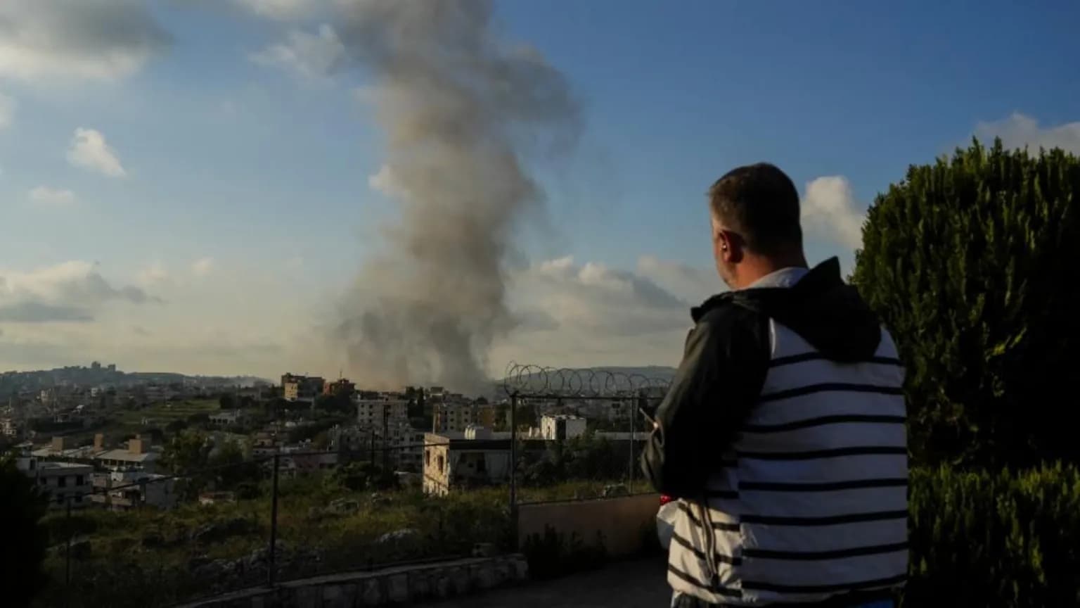 Thirteen killed in Israeli strikes on southern Lebanon