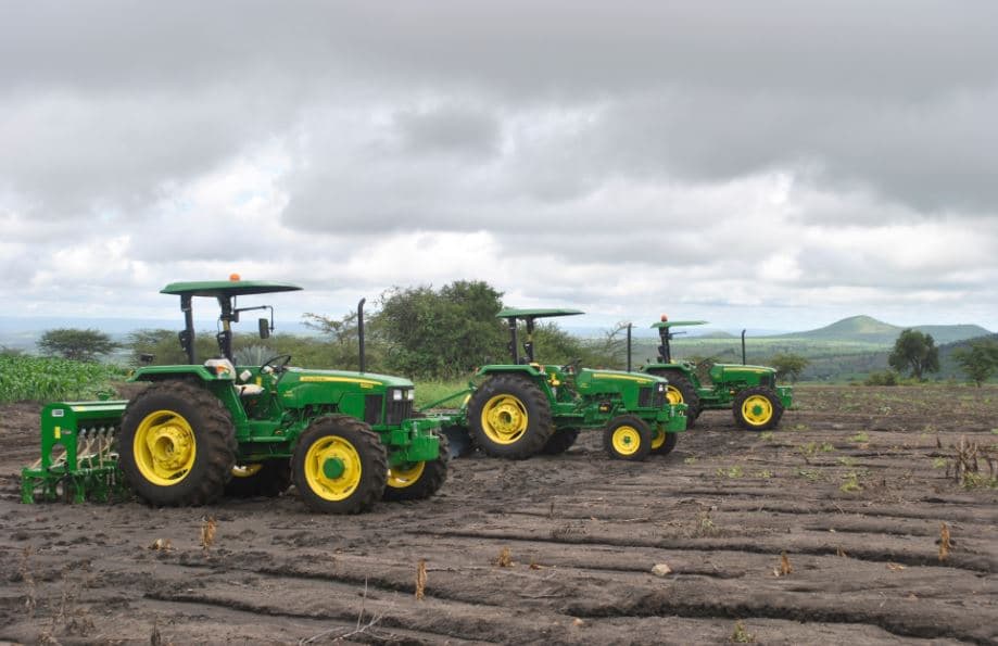 John Deere employs contractor model to help Kenya’s smallholder farmers mechanise