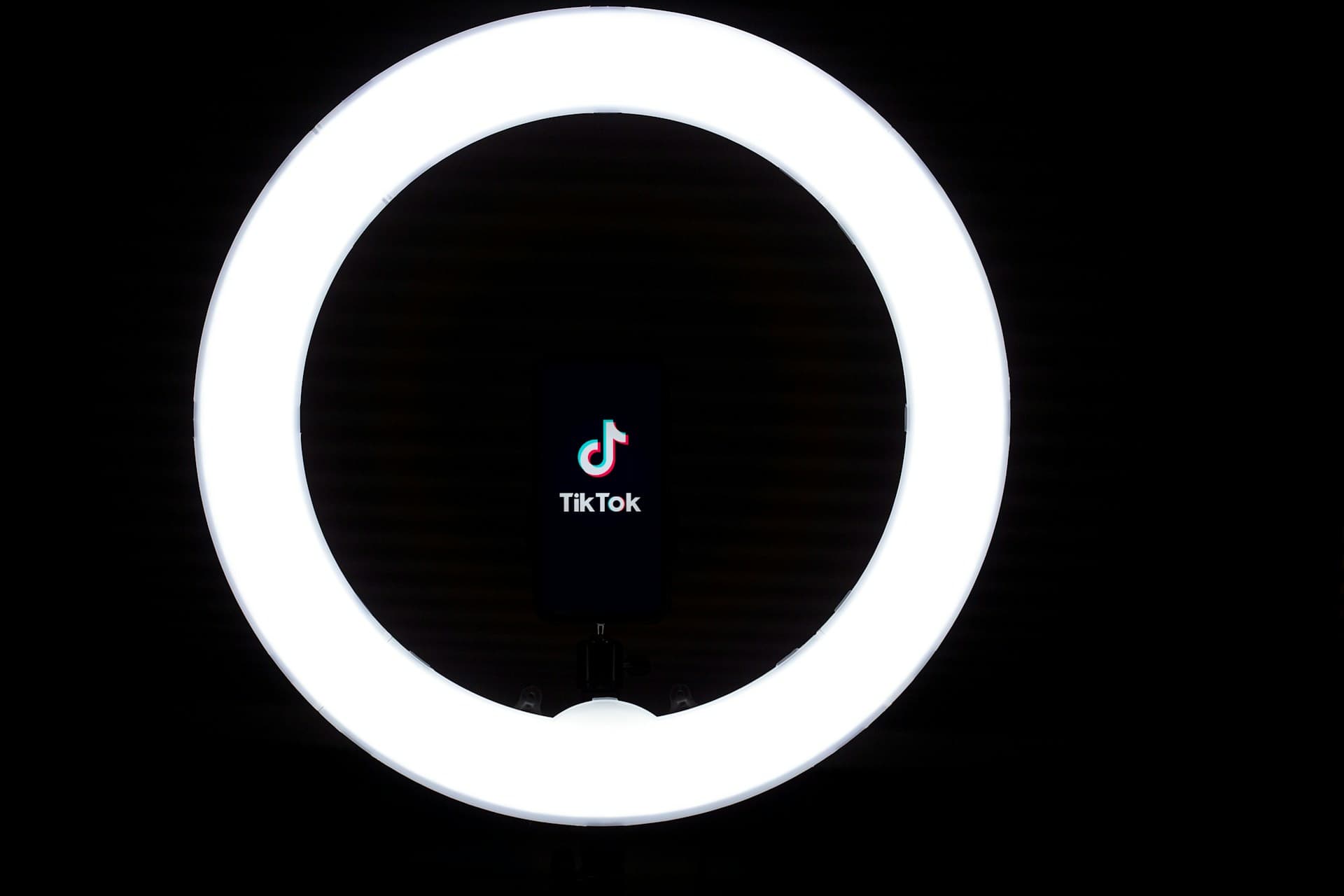 Kenya Regulator Investigates TikTok for Profiting from Sexual Content Featuring Kenyan Minors