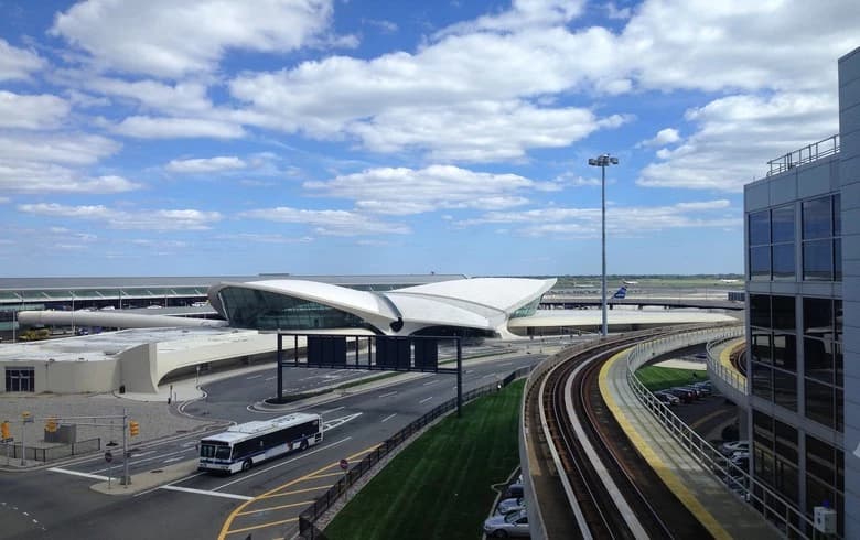 Construction of New York’s largest onsite solar generating and storage system begins, JFK Intl’ Airport