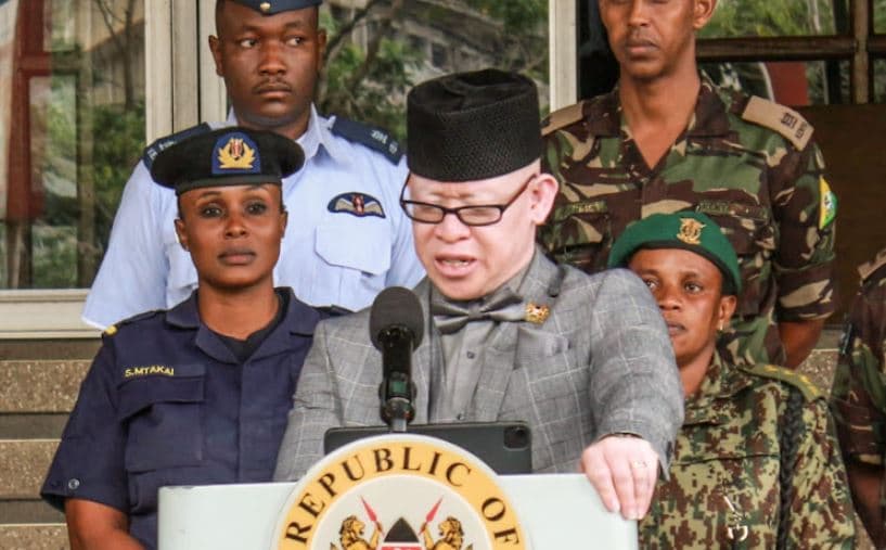No Public Holiday on June 25, Kenyans Told to Report to Work