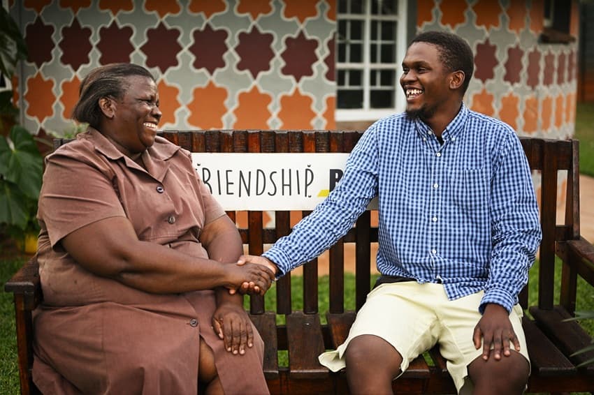 Friendship Bench: Zimbabwe-founded mental health model wins global recognition