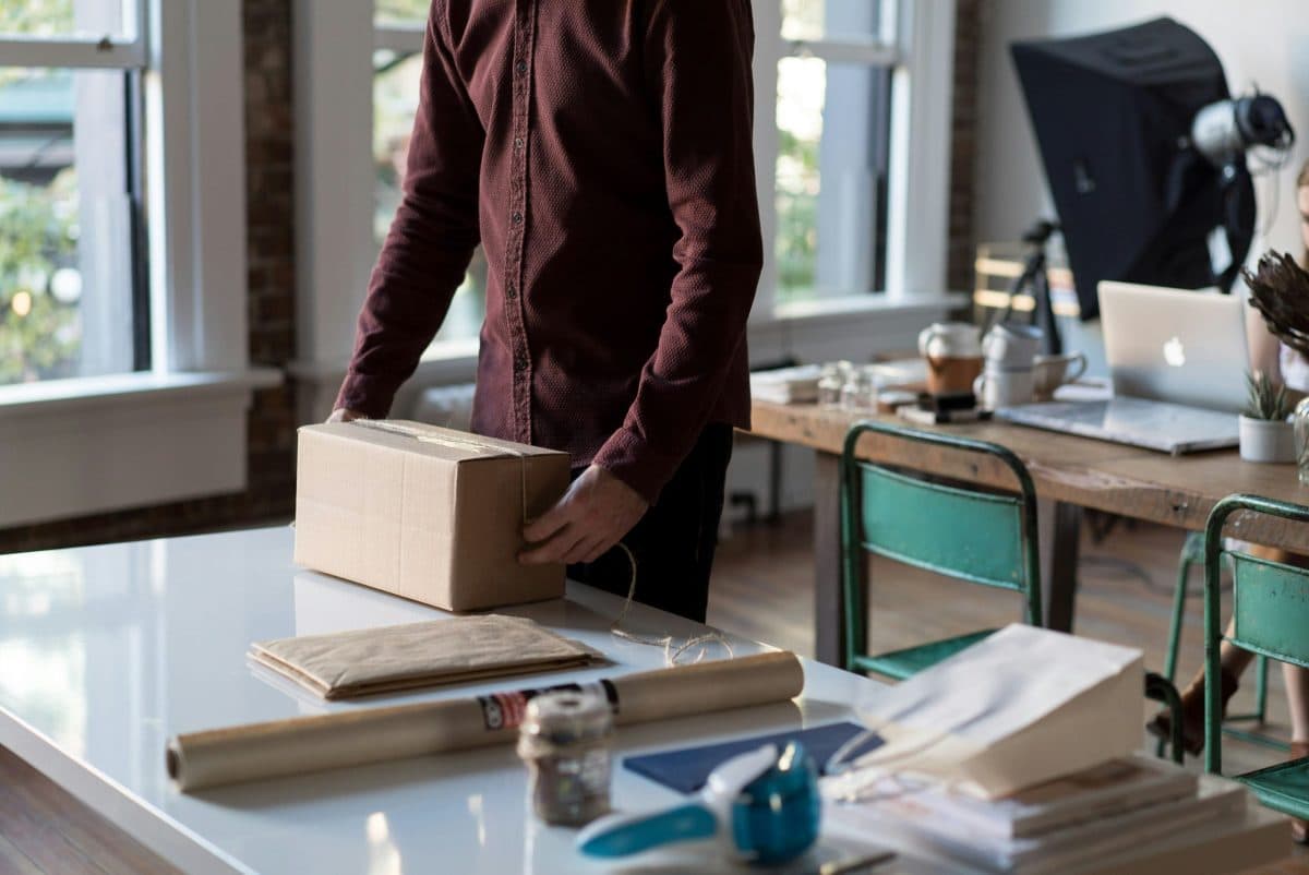 How to Actually Read Reviews for Business Software (Without Getting Burned by Fakes)