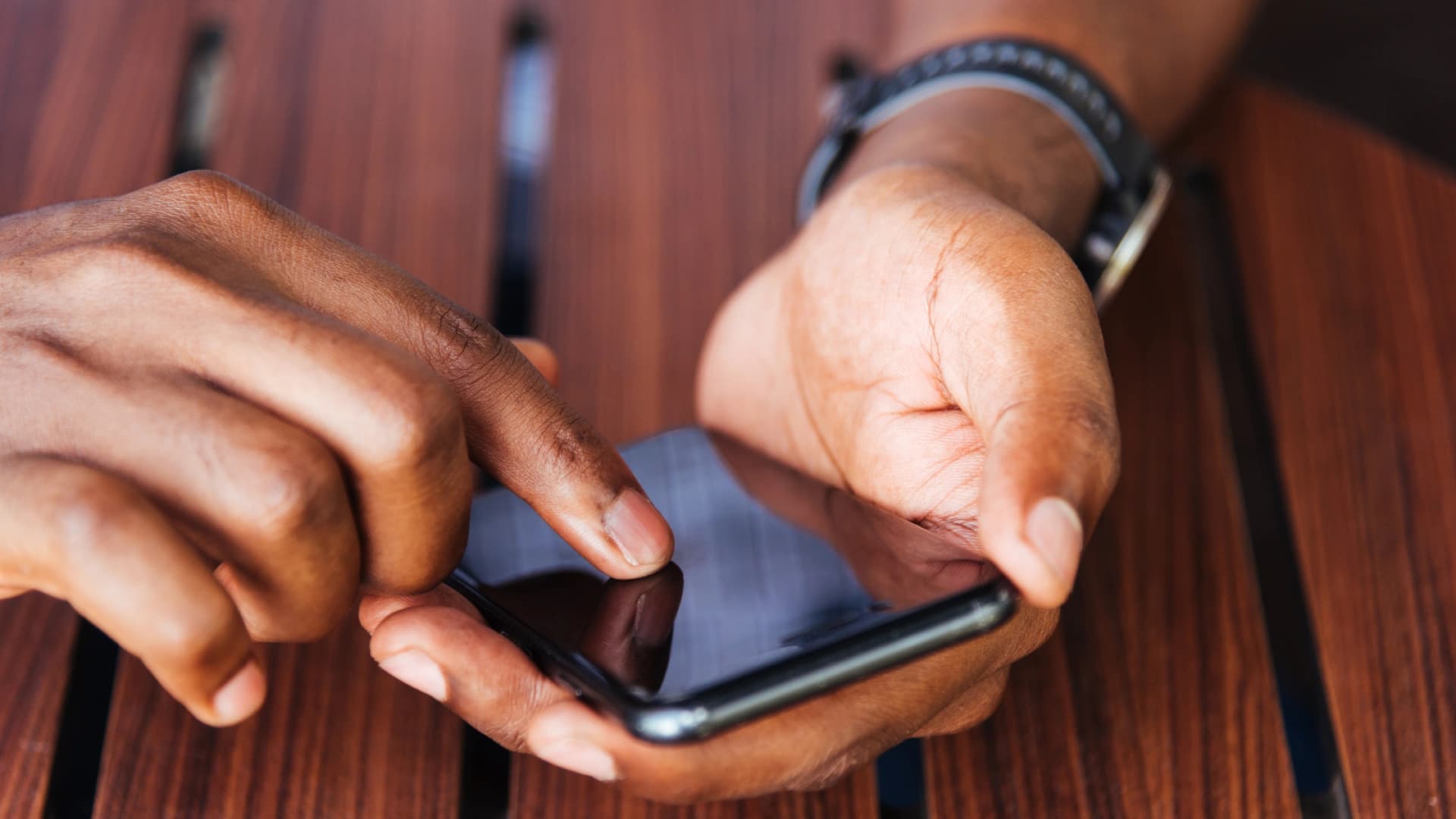 One in Four Safaricom Users Still Face Network Coverage Issues