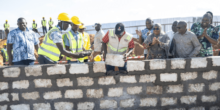 Ruto Announces Construction of 3,600 Hostels and Sponsorship for TVET Students