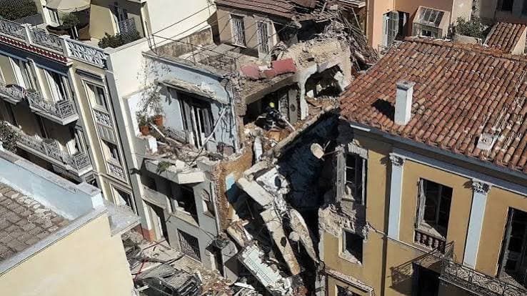 At least two dead after explosion destroys building close to Acropolis in Athens