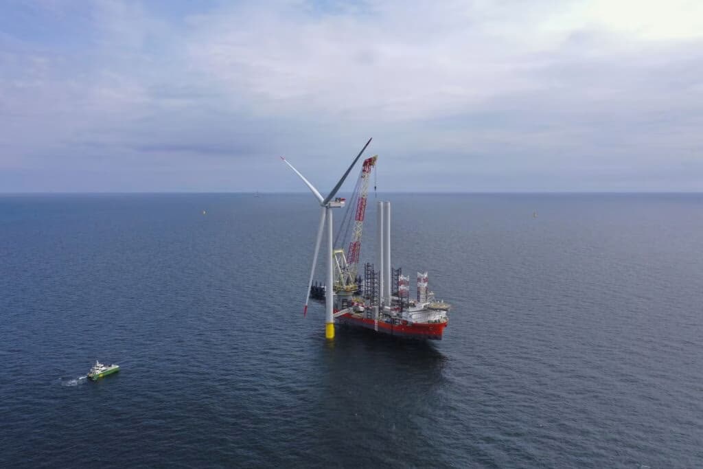 Baltic Power Offshore Wind Farm Successfully Installs Two Substations