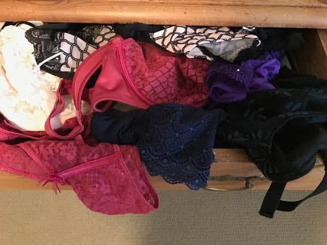 The Singlehood Series: I Decided To Get Out Of My Dating Comfort Zone And Ended Up Meeting A Man Who Was A Walking Red Flag