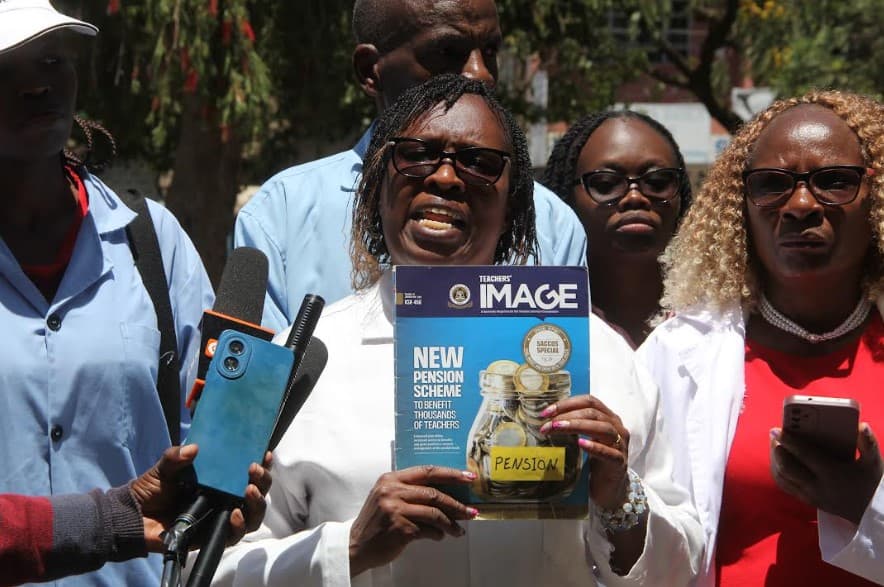 SNE teachers threaten boycott