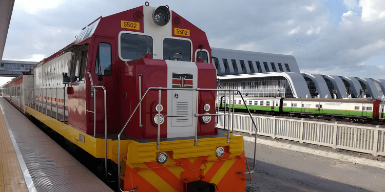 Kenyans Clone Kenya Railways Social Pages to Sell Fake Tickets