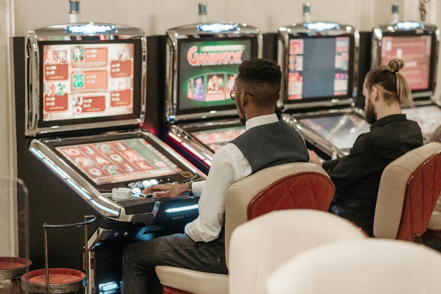 Autospin Use in Slot Games and Player Behaviour