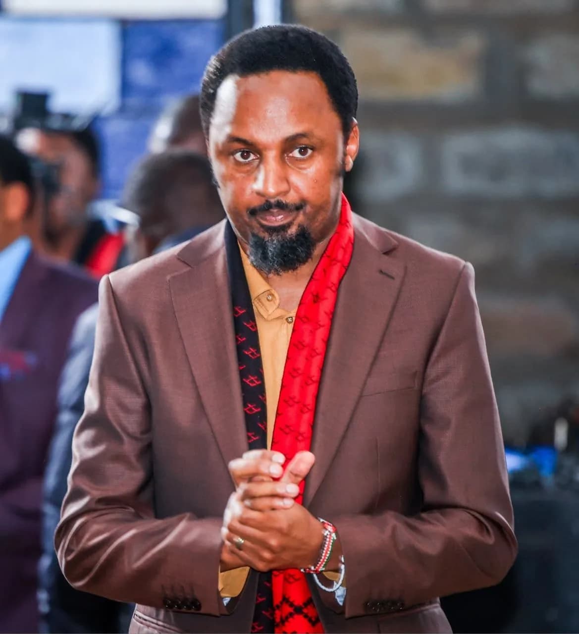 Karungo calls on Ruto to resign over rising political violence and goonism