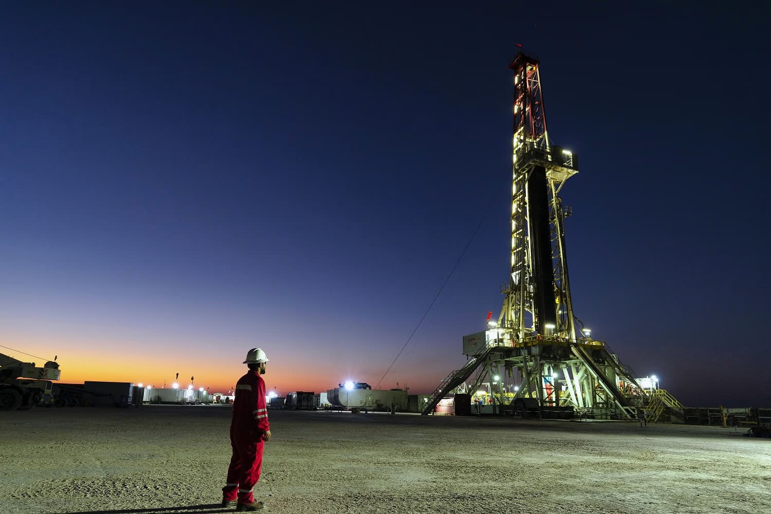 Egypt State-Owned Petrojet Awarded $1.1 Billion Oil Contract in Algeria’s Hassi Bir Rekaiz Oil Field